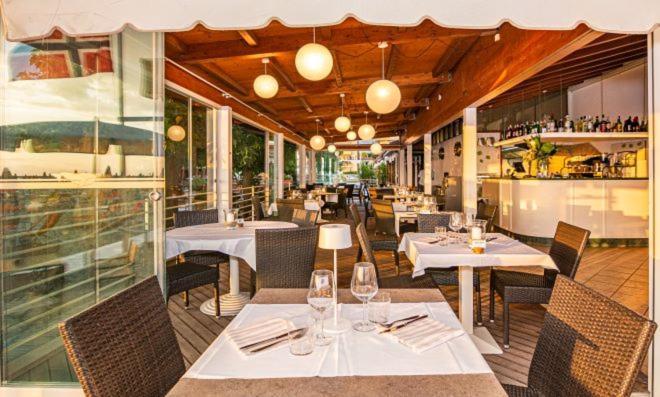 Hotel Medusa Лидо Ди Камайоре Екстериор снимка